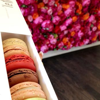 Le Cafe De La Plage - Coffee, strawberry, raspberry, chocolate, almond wedding cake, pistachio macrons - Coffee & Tea Near Me - Malibu, California Le Cafe De La Plage - Coffee, strawberry, raspberry, chocolate, almond wedding cake, pistachio macrons - Coffee & Tea Near Me - Malibu, California
