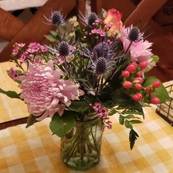 The Wildflower Florist - Our February bouquet