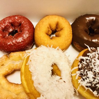 Sarah Donuts - Donuts Near Me - Suwanee, Georgia Sarah Donuts - Donuts Near Me - Suwanee, Georgia