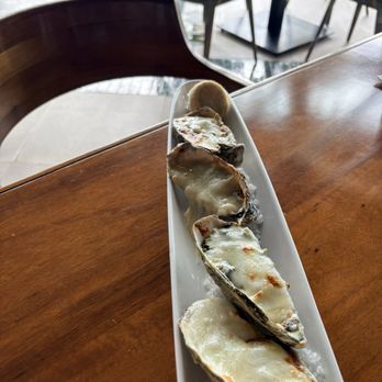 Harry's - Oyster Rockefeller - Steakhouses Near Me - Cancún, ROO