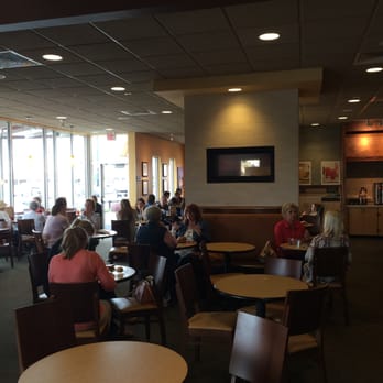 Panera Bread - Dining space view - Salad Near Me - Shreveport, Louisiana