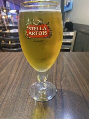 Dinker's Bar and Grill by null