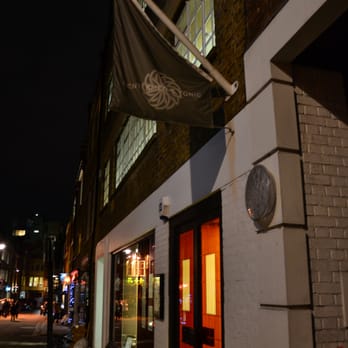 Gentlemen's Tonic - Gentlemen's Tonic (Mayfair) Ltd - Barbers Near Me - London, XGL Gentlemen's Tonic - Gentlemen's Tonic (Mayfair) Ltd - Barbers Near Me - London, XGL