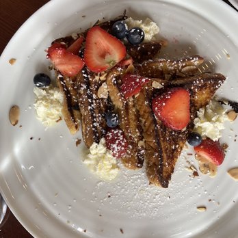 Anthony's Cucina Fresca - French toast with berries and honey - Italian Near Me - Downingtown, Pennsylvania Anthony's Cucina Fresca - French toast with berries and honey - Italian Near Me - Downingtown, Pennsylvania