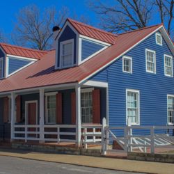 The Centre for French Colonial Life & the Bolduc House - Beauvais-Linden House (Living History House-open from the last Saturday in March to the first Saturday in November)