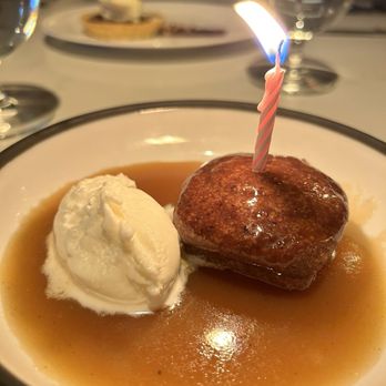 Ramsay's Kitchen at The Silver Legacy - Sticky Toffee - American Near Me - Reno, Nevada Ramsay's Kitchen at The Silver Legacy - Sticky Toffee - American Near Me - Reno, Nevada