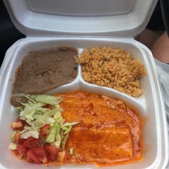 El Chaton - Enchilada plate smells amazingly delicious - Mexican Near Me - Wichita Falls, Texas El Chaton - Enchilada plate smells amazingly delicious - Mexican Near Me - Wichita Falls, Texas