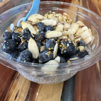 Playa Bowls - Oh Mega- Chia Pudding Bowl 8/2023 - Coffee & Tea Near Me - San Antonio, Texas