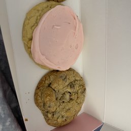 Chocolate Chip Cookie