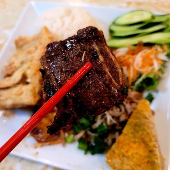 Com Tam Dat Thanh - BBQ Short Rib - Vietnamese Near Me - Sacramento, California Com Tam Dat Thanh - BBQ Short Rib - Vietnamese Near Me - Sacramento, California