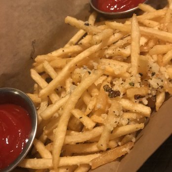 Chelsea Corner - American Near Me - Dallas, Texas