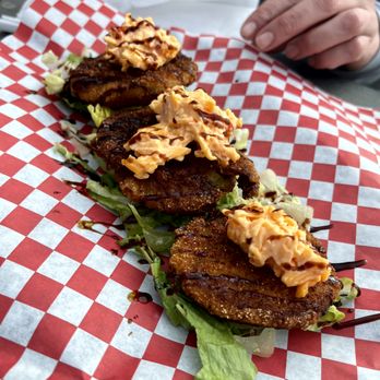 Frog Level Brewing - Fried green tomatoes, pimento cheese, drizzled with balsamic. Was really tasty! - Beer Gardens Near Me - Waynesville, North Carolina