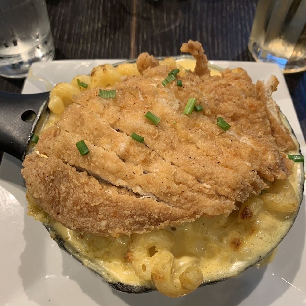 The Stillery - Mac & Cheese with fried chicken - New American Near Me - Nashville, Tennessee The Stillery - Mac & Cheese with fried chicken - New American Near Me - Nashville, Tennessee