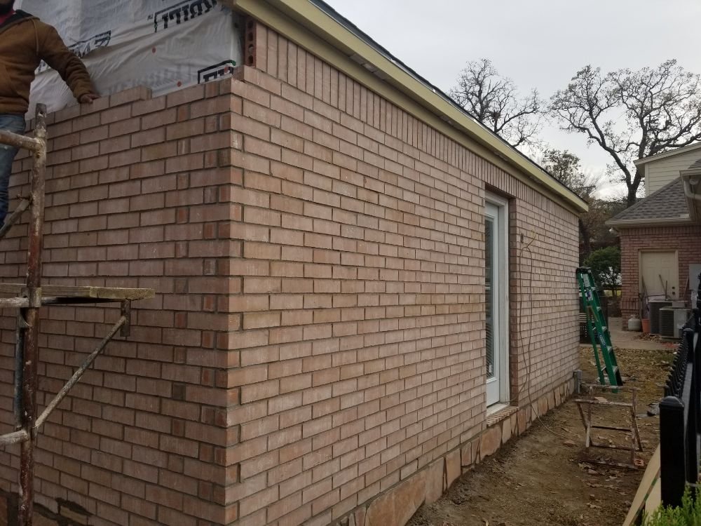 Slide of Get Er Done Roofing