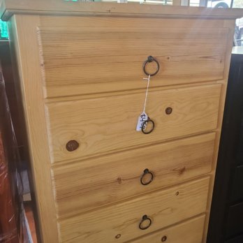 Hernandez Furniture - Furniture Stores Near Me - Oxnard, California Hernandez Furniture - Furniture Stores Near Me - Oxnard, California