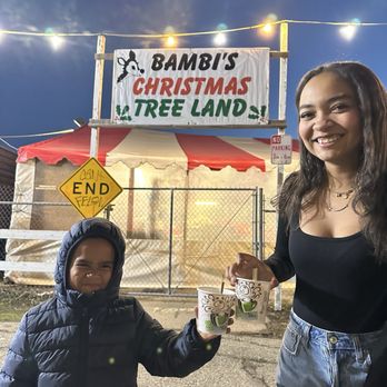 Bambi's Christmas Tree Land - Hot chocolate and apple cider! - Nurseries & Gardening Near Me - Roseville, California
