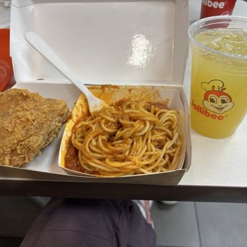 Jollibee - 1 piece 1pc Chickenjoy w/ Jolly Spaghetti and the Pineapple Quencher - Fast Food Near Me - Las Vegas, Nevada Jollibee - 1 piece 1pc Chickenjoy w/ Jolly Spaghetti and the Pineapple Quencher - Fast Food Near Me - Las Vegas, Nevada