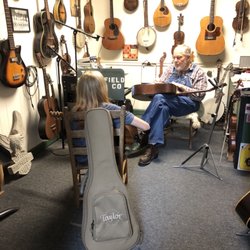 Springfield Guitar Company - Guitar instruction