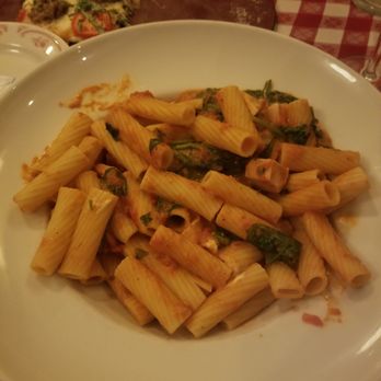 Maggiano's - Ziti with a Cajun cream sauce so good!!! - Italian Near Me - Cincinnati, Ohio Maggiano's - Ziti with a Cajun cream sauce so good!!! - Italian Near Me - Cincinnati, Ohio