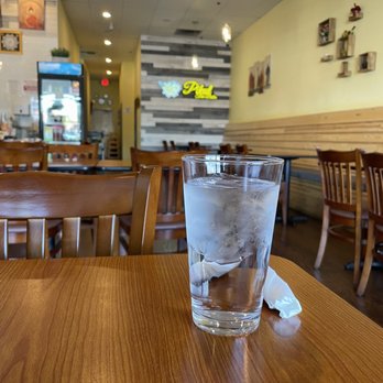 Pikul Thai Bistro - Social distanced tables - Thai Near Me - Fairfield, California Pikul Thai Bistro - Social distanced tables - Thai Near Me - Fairfield, California