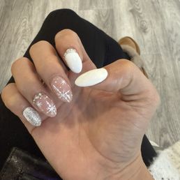 Christmas nails