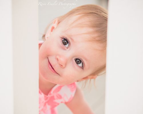 1st birthday/Cake smash portraits - First birthday celebrations are a great time to capture your little one with a cake smash session. 1st birthday/Cake smash portraits - First birthday celebrations are a great time to capture your little one with a cake smash session.