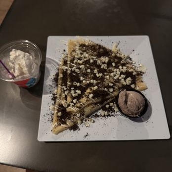 Flavoures - Coconut gelato, Cookie Cream Delight crepe - Desserts Near Me - Greensboro, North Carolina Flavoures - Coconut gelato, Cookie Cream Delight crepe - Desserts Near Me - Greensboro, North Carolina