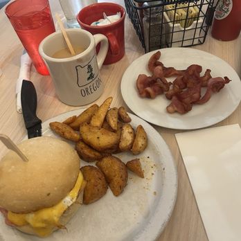 Fat Milo's All Day Cafe - Egg sandwich with ham! Side of bacon - American Near Me - Sherwood, Oregon Fat Milo's All Day Cafe - Egg sandwich with ham! Side of bacon - American Near Me - Sherwood, Oregon