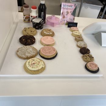 Crumbl - Chapel Hill - Cookies of the week - Bakeries Near Me - Chapel Hill, North Carolina Crumbl - Chapel Hill - Cookies of the week - Bakeries Near Me - Chapel Hill, North Carolina