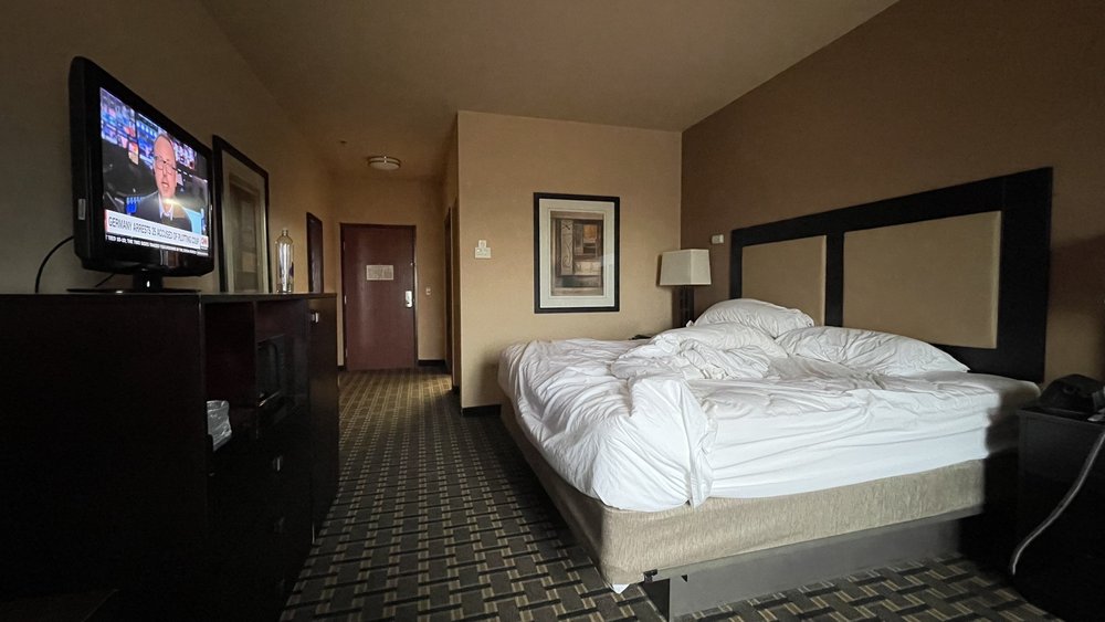 Holiday Inn Express & Suites Paris