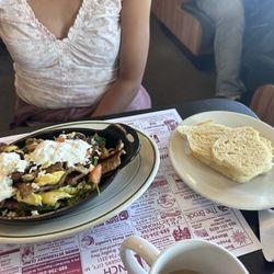 Kortman's Restaurant - Breakfast skillet with sourdough toast