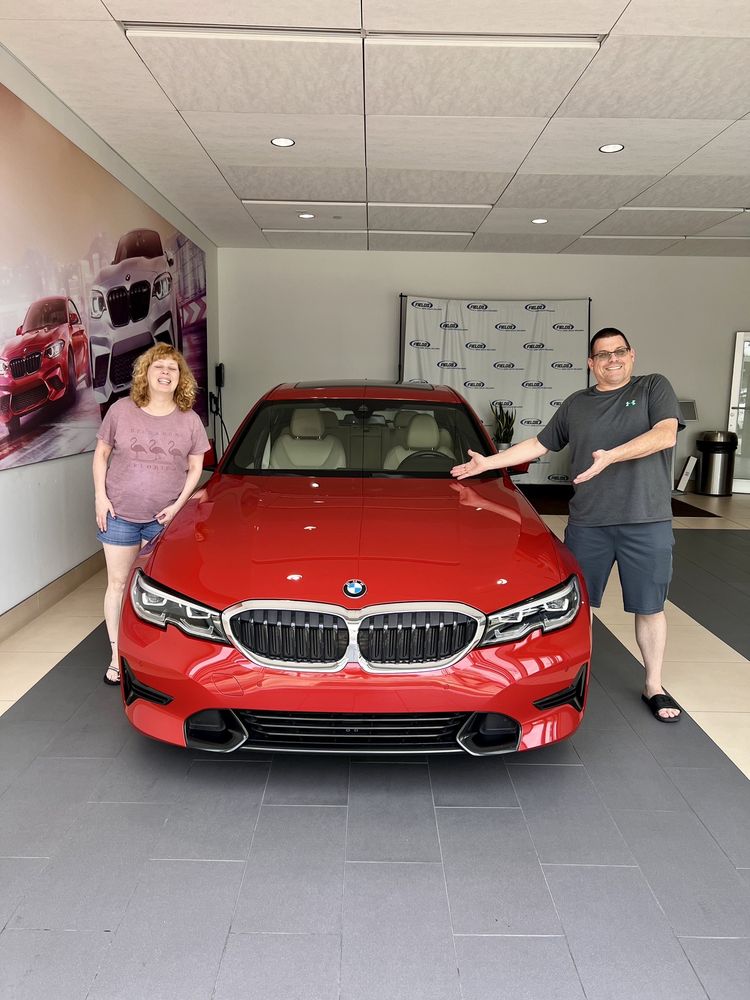 FIELDS BMW OF SOUTH ORLANDO - Updated January 2026 - 97 Photos & 154 ...