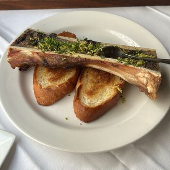 Flight Restaurant and Wine Bar - Bone Marrow Canoe, Summer flight, soft shell crab. - Wine Bars Near Me - Memphis, Tennessee Flight Restaurant and Wine Bar - Bone Marrow Canoe, Summer flight, soft shell crab. - Wine Bars Near Me - Memphis, Tennessee