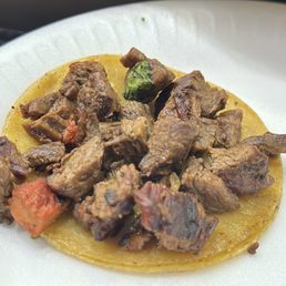 Arrachera (Skirt Steak) Taco - Premium, I dressed this up with cilantro, onions, guac and salsa and it was delicious! Tender meat! Arrachera (Skirt Steak) Taco - Premium, I dressed this up with cilantro, onions, guac and salsa and it was delicious! Tender meat!