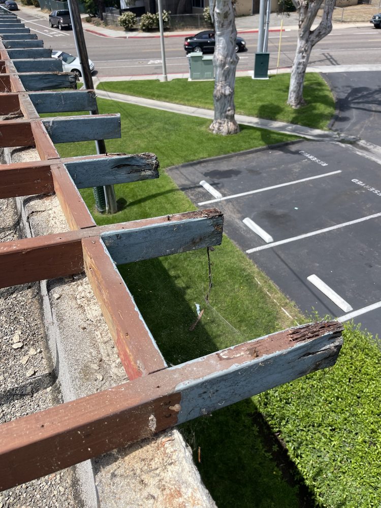 Slide of A&J's Professional Roofing