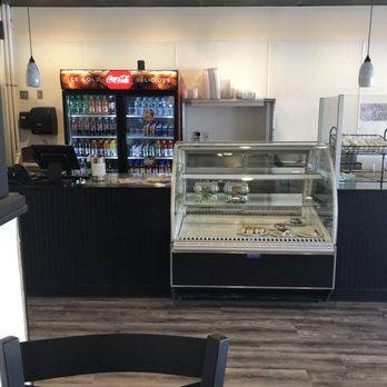 Giulia's Pizza Restaurant - Order and pickup counter - Pizza Near Me - Cromwell, Connecticut Giulia's Pizza Restaurant - Order and pickup counter - Pizza Near Me - Cromwell, Connecticut