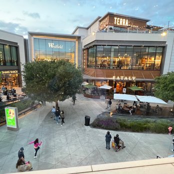 Mastro's Steakhouse - Pro tip: Get the second floor table that overlooks the courtyard - Steakhouses Near Me - Santa Clara, California Mastro's Steakhouse - Pro tip: Get the second floor table that overlooks the courtyard - Steakhouses Near Me - Santa Clara, California