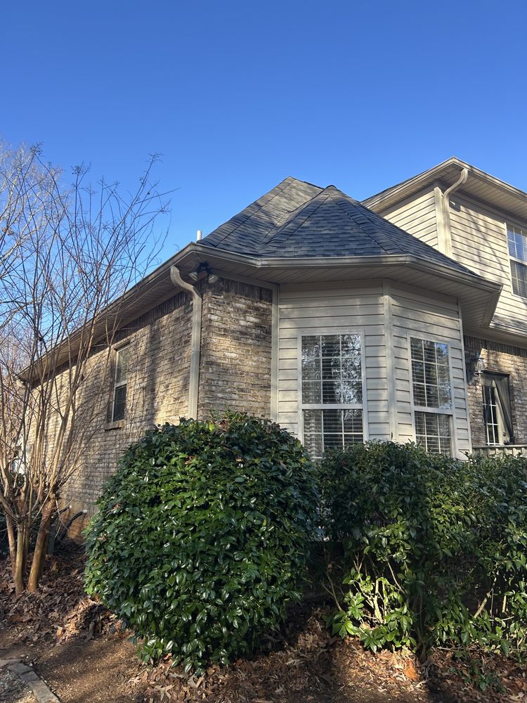 Slide of Dodd Roofing