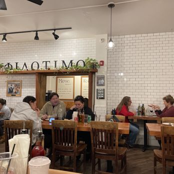 Local Greek - Dining area - Greek Near Me - Princeton, New Jersey