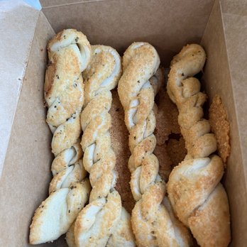 Canyon Pizza - Garlic twists - Pizza Near Me - Moab, Utah