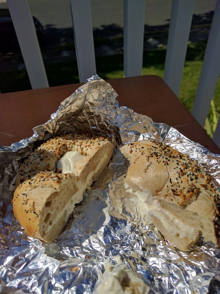 CORNER BAGELRY Updated August 2024 23 Reviews 600 Arnold Ave, Point Pleasant Beach, New
