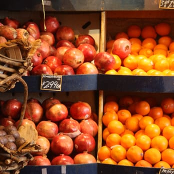 Amish Market West - Fruit stand presentation. - Fruits & Veggies Near Me - New York, New York Amish Market West - Fruit stand presentation. - Fruits & Veggies Near Me - New York, New York
