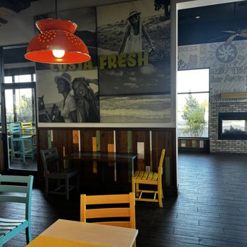 Costa Vida - Nice fireplace - Fast Food Near Me - Reno, Nevada