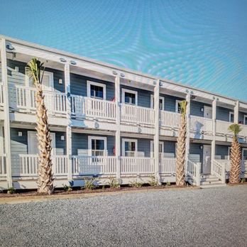 Loggerhead Inn and Suites - Hotels Near Me - Surf City, North Carolina Loggerhead Inn and Suites - Hotels Near Me - Surf City, North Carolina