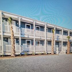 Loggerhead Inn and Suites