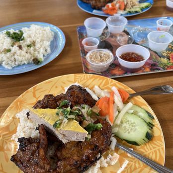 Broken Rice - Pork grilled broken rice ( cơm tấm ) - Vietnamese Near Me - Portland, Oregon