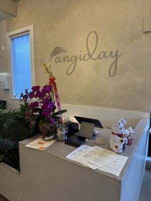 Angiday by null