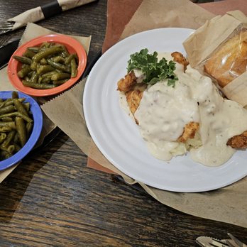 Geneva's Famous Chicken and Cornbread - Country Fried Bird, original cornbread, green beans - Southern Near Me - Savannah, Georgia Geneva's Famous Chicken and Cornbread - Country Fried Bird, original cornbread, green beans - Southern Near Me - Savannah, Georgia