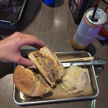 Ole Red - Ole red smash burger - Bars Near Me - Nashville, Tennessee Ole Red - Ole red smash burger - Bars Near Me - Nashville, Tennessee