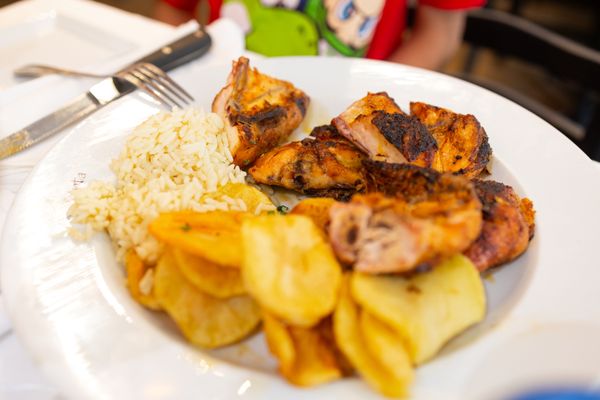 CASA MINHOTA - Resto Portugais - Tapas / Seafood by null